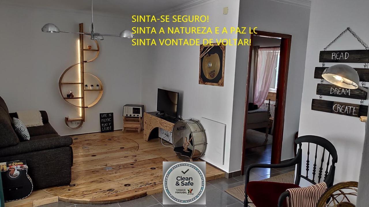 Casa 40Th-Music Wood House Hotell Óbidos Exteriör bild